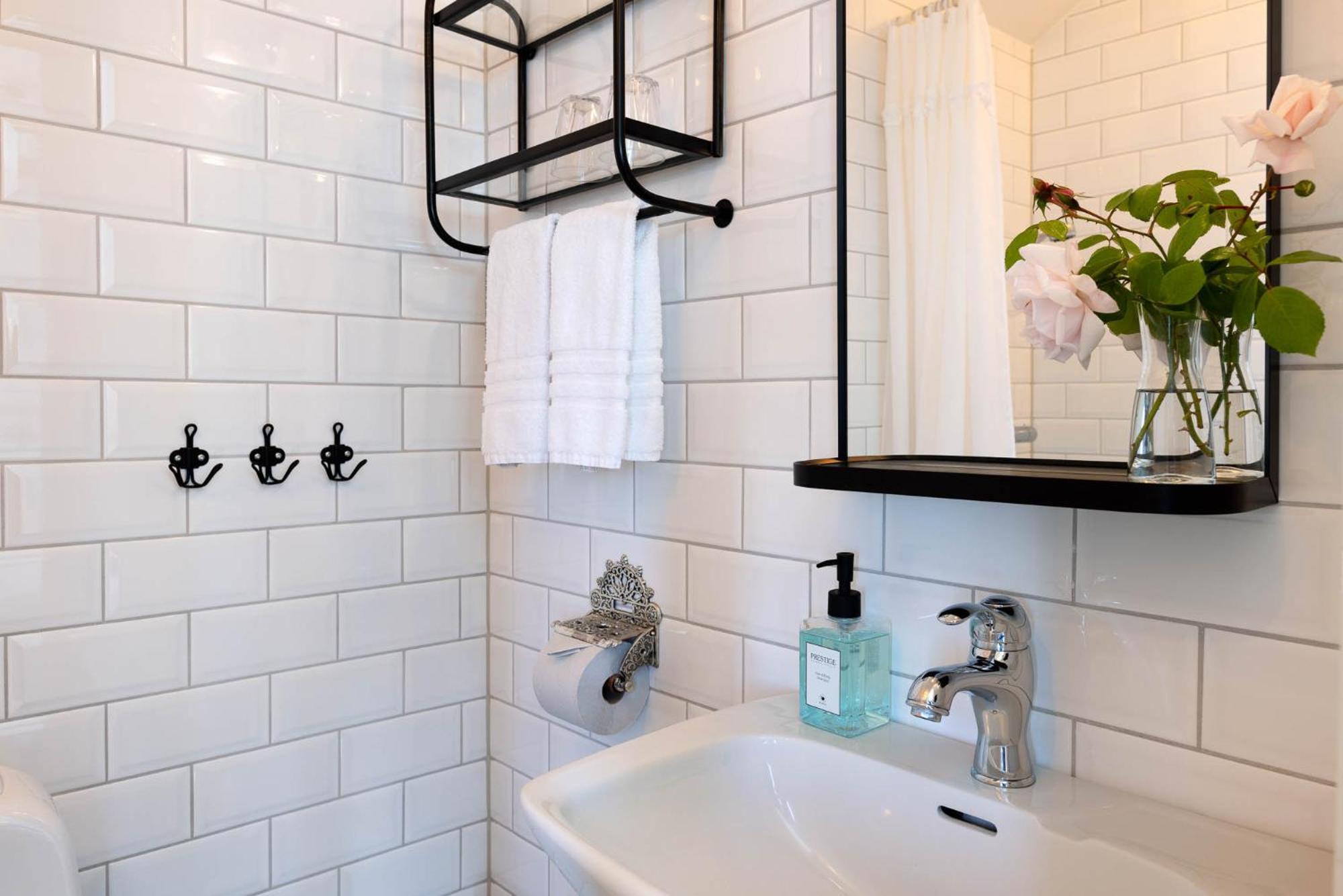 Strandvillan Hotell Och Bed & Breakfast Lysekil Bagian luar foto