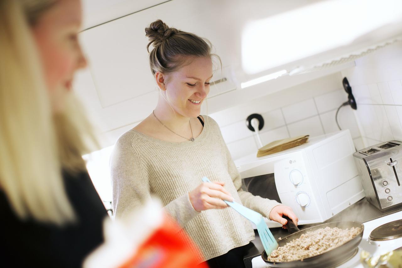 Strandvillan Hotell Och Bed & Breakfast Lysekil Bagian luar foto