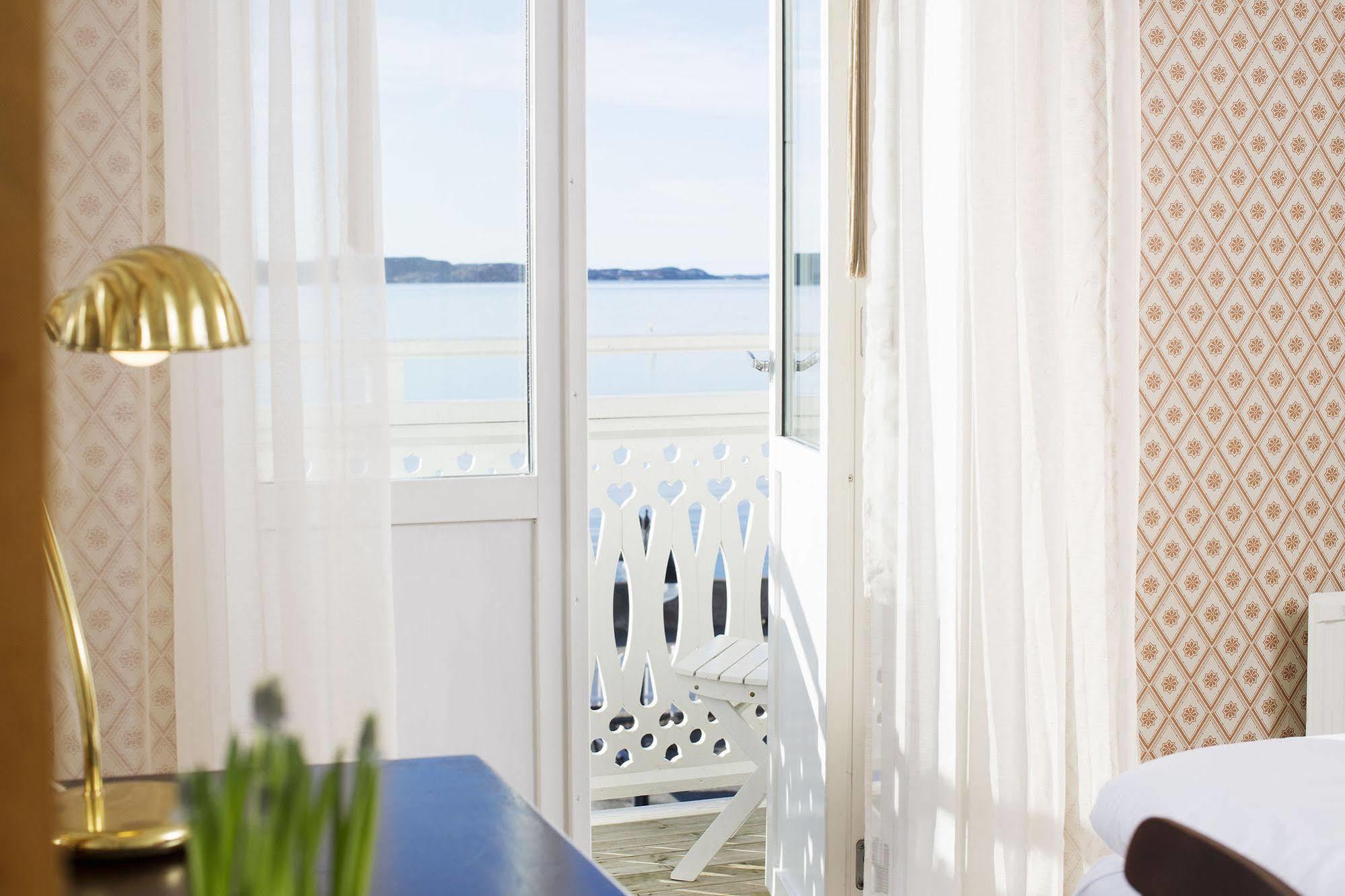 Strandvillan Hotell Och Bed & Breakfast Lysekil Bagian luar foto