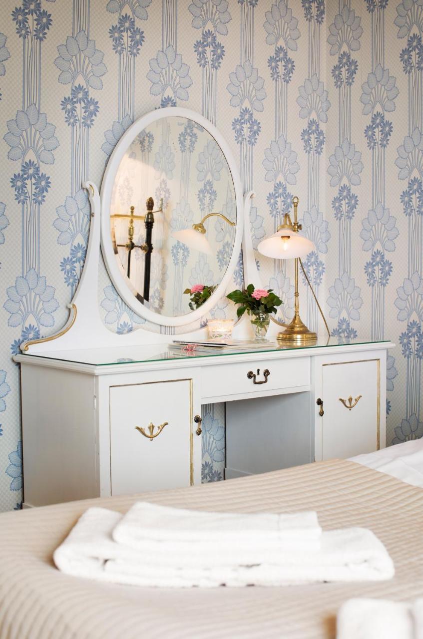 Strandvillan Hotell Och Bed & Breakfast Lysekil Bagian luar foto
