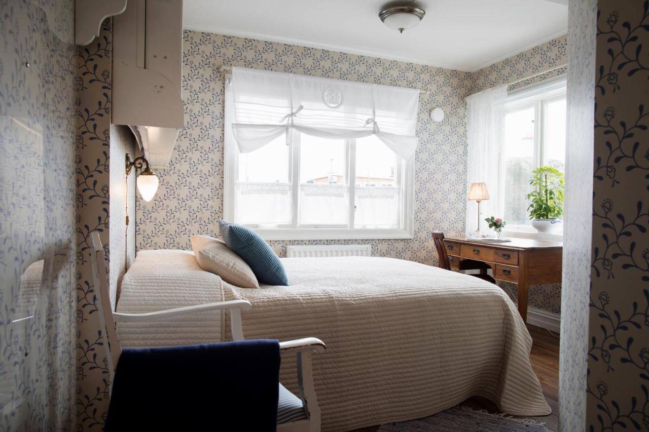 Strandvillan Hotell Och Bed & Breakfast Lysekil Bagian luar foto