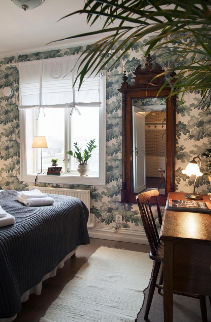 Strandvillan Hotell Och Bed & Breakfast Lysekil Bagian luar foto